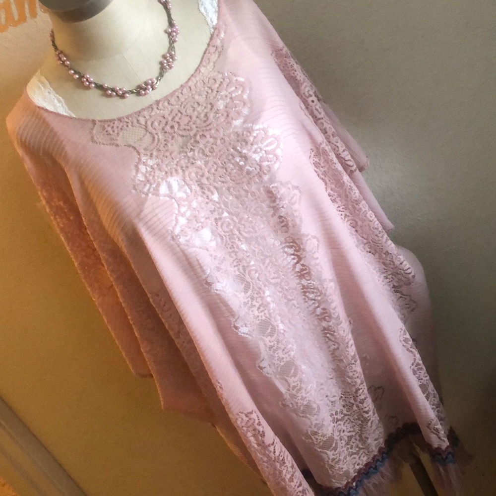 Gorgeous Pink Lace Poncho